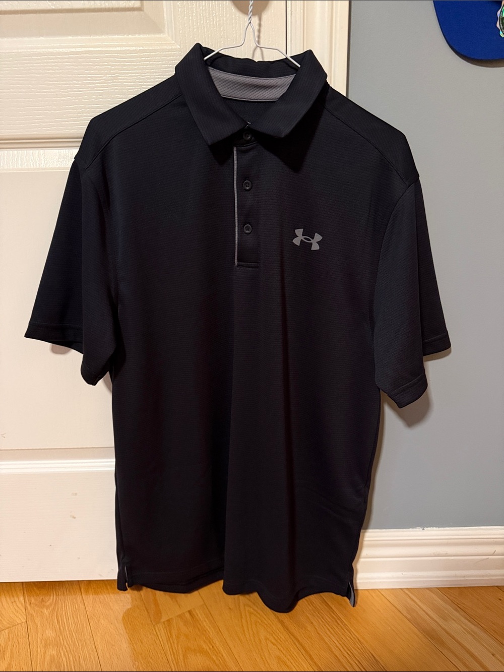 Under Armour Black Short Sleeve Golf Polo